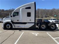 2025 Kenworth T680 Aerodyne