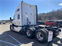 2025 Kenworth T680 Aerodyne