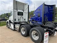 2025 Kenworth T680