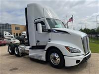 2025 Kenworth T680