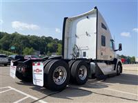 2025 Kenworth T680
