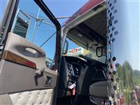 2025 Kenworth W900L