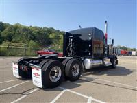 2025 Kenworth W900L