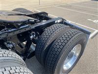2025 Kenworth W900L