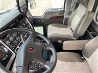 2025 Kenworth W900
