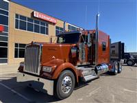 2025 Kenworth W900L