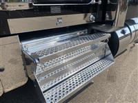 2025 Kenworth W900L