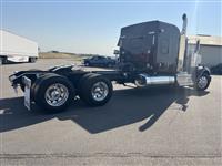 2025 Kenworth W900L