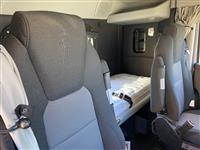 2025 Kenworth T680