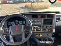 2024 Kenworth T680