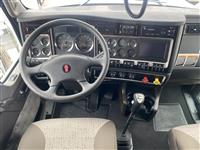 2025 Kenworth W900L
