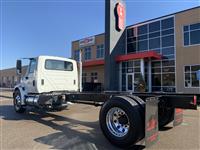 2016 International 4300 C&C