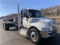 2016 International 4300 C&C