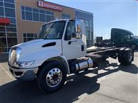 2016 International 4300 C&C