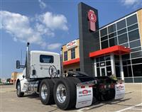 2025 Kenworth T880