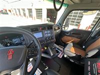 2025 Kenworth T880