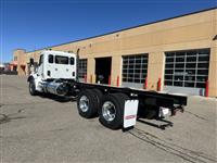 2025 Kenworth T880