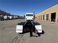 2025 Kenworth T880