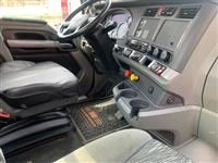 2020 Kenworth T680