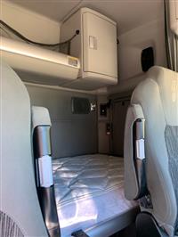 2021 Kenworth T680
