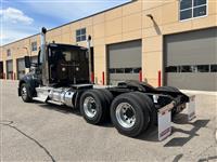 2026 Kenworth W990