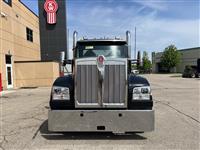 2026 Kenworth W990