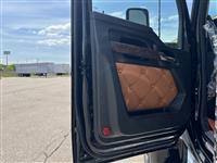 2026 Kenworth W990