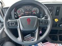 2025 Kenworth T280
