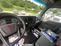2025 Kenworth T280