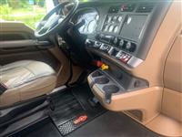 2022 Kenworth T680