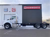 2025 Kenworth T880