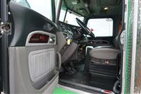 2021 Peterbilt 389