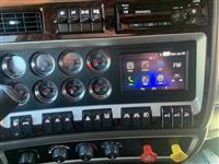 2022 Kenworth W900L