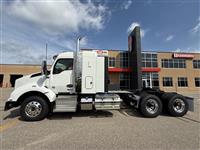 2026 Kenworth T880