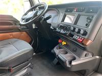 2023 Kenworth T680 NEXT GEN
