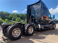 2022 Kenworth T680