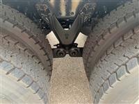 2025 Kenworth T880