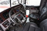 2022 Peterbilt 389