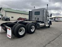 2026 Kenworth T880