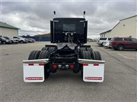2026 Kenworth T880
