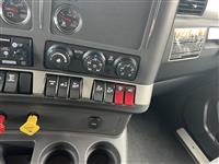 2026 Kenworth T880