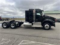 2026 Kenworth T880