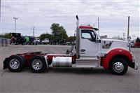 2024 Kenworth W990