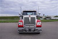 2024 Kenworth W990