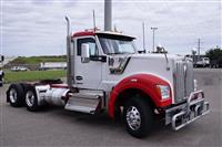 2024 Kenworth W990