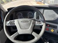 2021 Freightliner PT126064ST