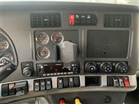 2022 Kenworth T680