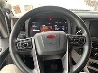 2023 Peterbilt 579