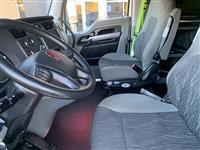 2022 Kenworth T680