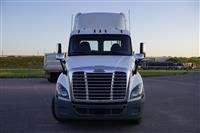 2017 Freightliner CA125DC